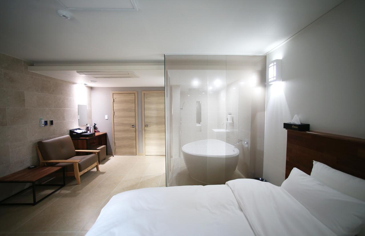 Hotel You&I Incheon Extérieur photo